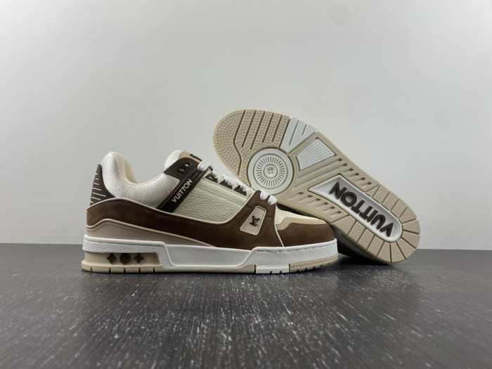 LOU1VTON trainer (EU47)