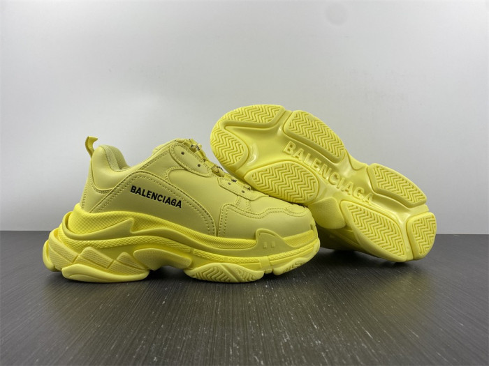 blc* triple s trainer