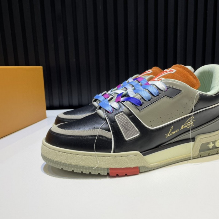 LOU1VTON TRAINER