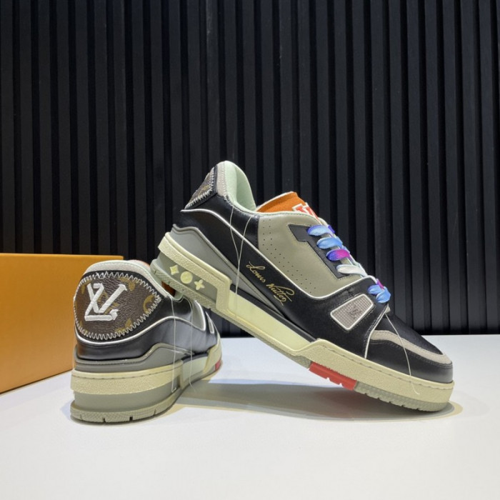 LOU1VTON TRAINER