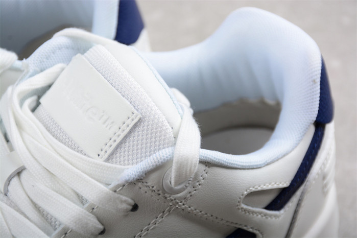 OFF-WHITE Out Of Office