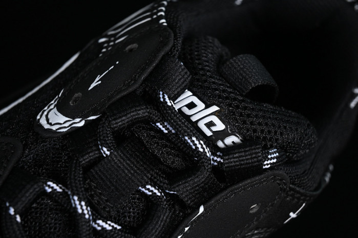 blc* triple s trainer